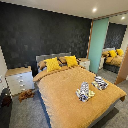 Modern Newly Refurbished 2 Bed Apartment Bristol Esterno foto